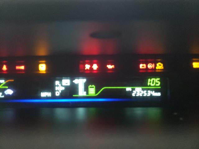 Photo 9 from auction – 2013 TOYOTA PRIUS V with VIN JTDZN3EU2D3267442