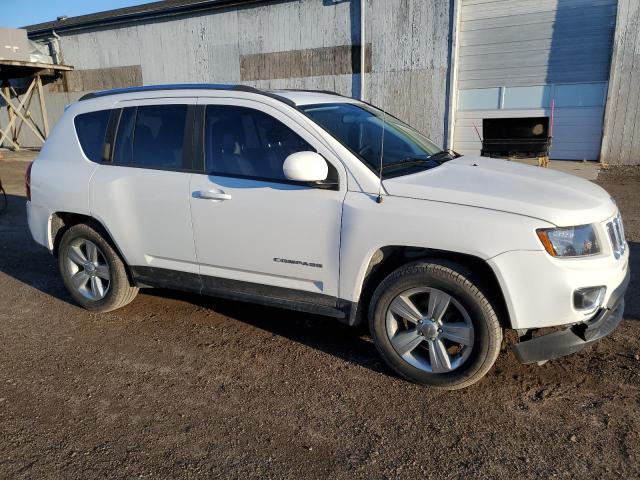 Снимка 4 от търг – 2015 JEEP COMPASS LA с VIN 1C4NJDEB5FD189220