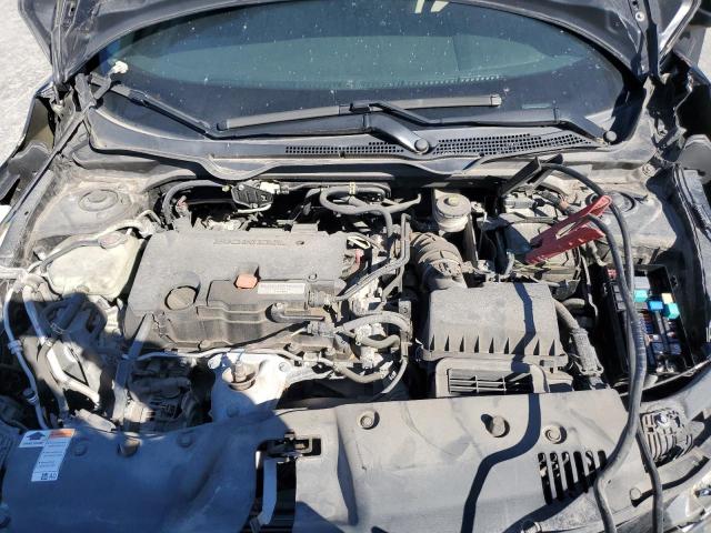 Photo 11 from auction – 2018 HONDA CIVIC LX with VIN 2HGFC2F52JH594038