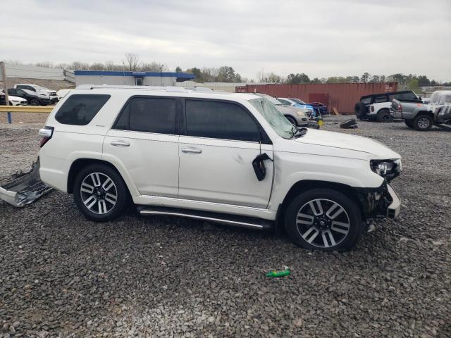 Photo 4 from auction – 2018 TOYOTA 4RUNNER SR with VIN JTEZU5JR6J5186133