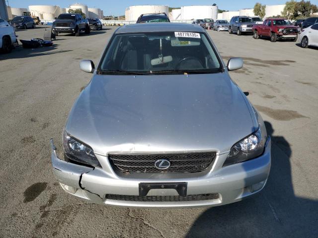 Photo 5 from auction – 2002 LEXUS IS 300 with VIN JTHBD192320055034