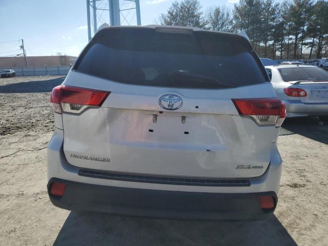 Снимка 6 от търг – 2017 TOYOTA HIGHLANDER с VIN 5TDJZRFH8HS522542