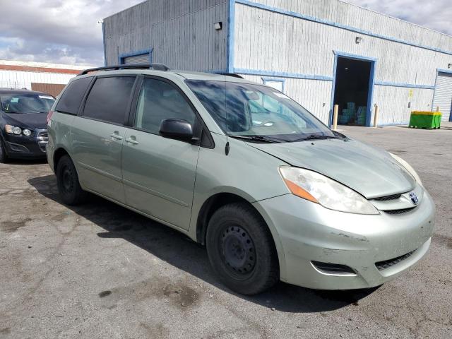 Photo 4 from auction – 2010 TOYOTA SIENNA CE with VIN 5TDKK4CC0AS324144