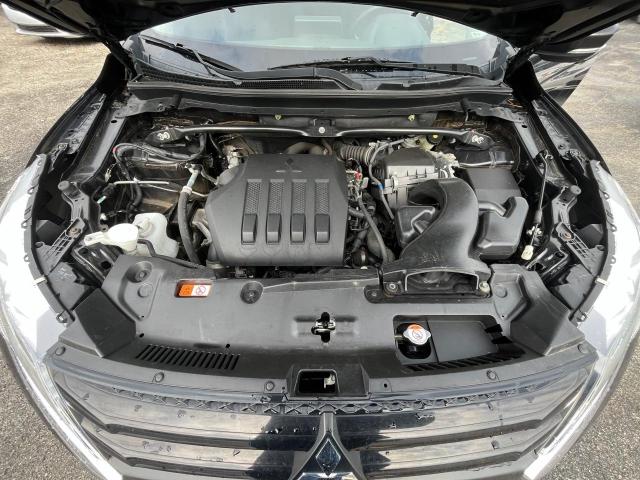 Photo 7 from auction – 2018 MITSUBISHI ECLIPSE CR with VIN JA4AT4AA3JZ047878
