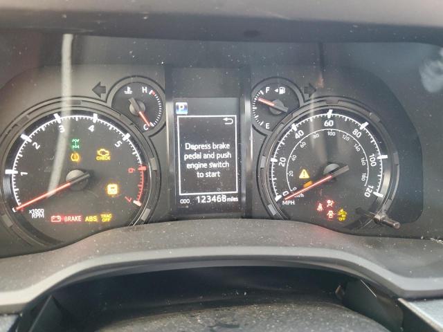 Photo 9 from auction – 2020 TOYOTA 4RUNNER SR with VIN JTEBU5JR1L5815513