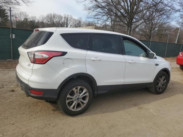 Photo 3 from auction – 2017 FORD ESCAPE SE with VIN 1FMCU0GD9HUA84443