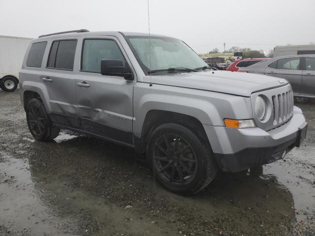Photo 4 from auction – 2016 JEEP PATRIOT SP with VIN 1C4NJPBA7GD677101