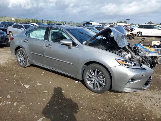 Снимка 4 от търг – 2018 LEXUS ES 300H с VIN JTHBW1GG2J2193997