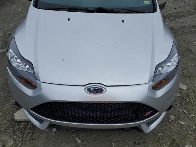 Снимка 11 от търг – 2013 FORD FOCUS ST с VIN 1FADP3L97DL367853
