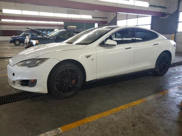 TESLA MODEL S 2013 with VIN 5YJSA1CG1DFP20404 - Photo from auction