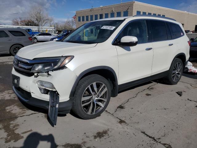 Photo 1 from auction – 2016 HONDA PILOT TOUR with VIN 5FNYF6H98GB031869