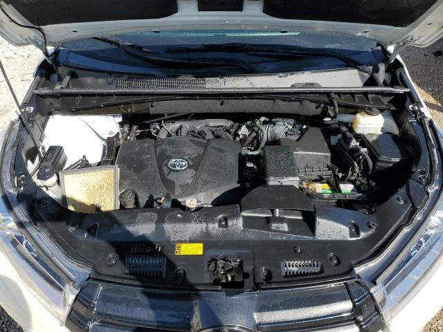 Photo 12 from auction – 2018 TOYOTA HIGHLANDER with VIN 5TDJZRFH0JS559039
