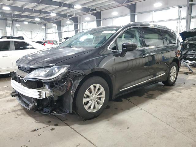 CHRYSLER PACIFICA T 2019 with VIN 2C4RC1BG0KR651958 - Photo from auction