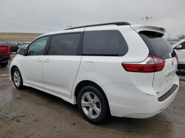 Photo 2 from auction – 2018 TOYOTA SIENNA LE with VIN 5TDKZ3DC5JS915834