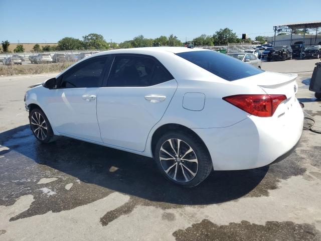 Photo 2 from auction – 2018 TOYOTA COROLLA L with VIN 5YFBURHEXJP769114