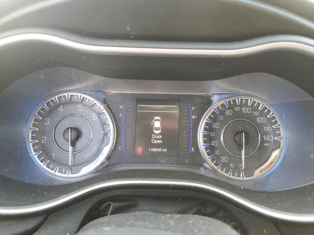 Photo 9 from auction – 2015 CHRYSLER 200 LIMITE with VIN 1C3CCCAB2FN674933