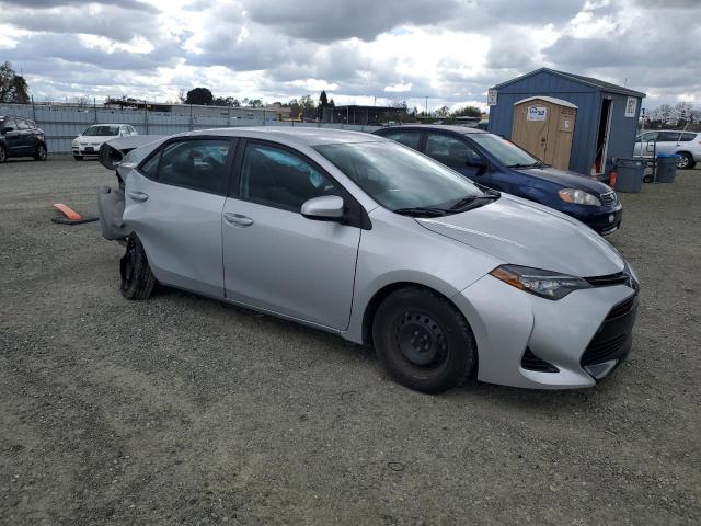 Photo 4 from auction – 2017 TOYOTA COROLLA with VIN 5YFBURHE5HP642538