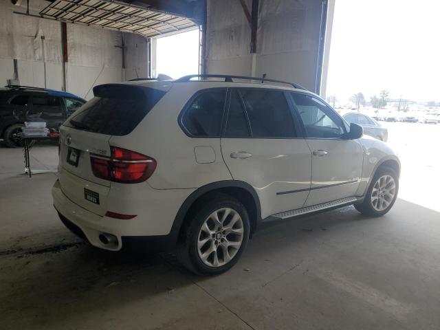 Photo 3 from auction – 2012 BMW X5 XDRIVE3 with VIN 5UXZV4C55CL750809