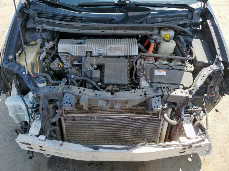 Фото 11 с аукциона – 2014 TOYOTA PRIUS с VIN JTDKN3DU2E1742880