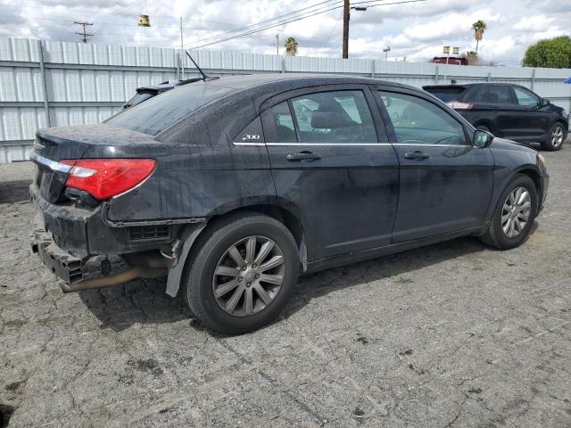 Photo 3 from auction – 2013 CHRYSLER 200 TOURIN with VIN 1C3CCBBBXDN689122