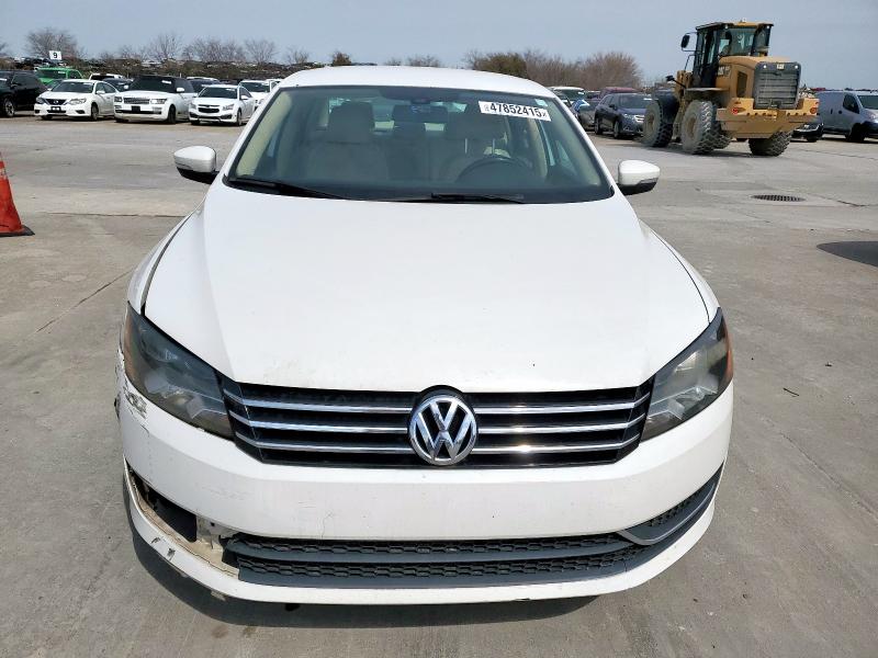 Photo 5 from auction – 2015 VOLKSWAGEN PASSAT SE with VIN 1VWBS7A32FC006911