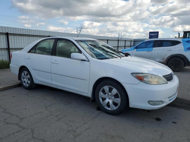 Photo 4 from auction – 2004 TOYOTA CAMRY LE with VIN 4T1BF32K64U072516