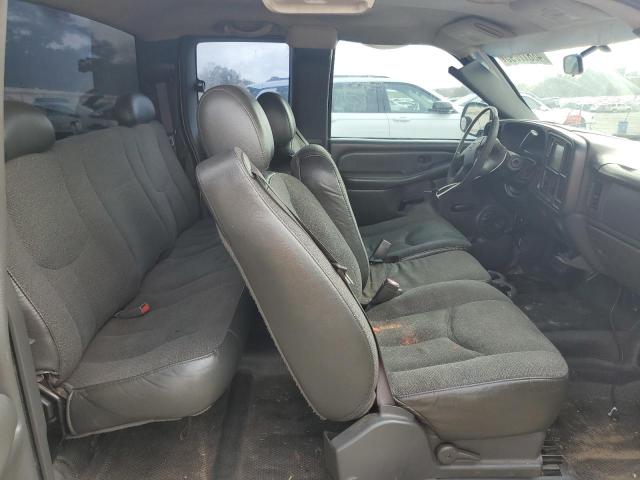 Photo 10 from auction – 2003 CHEVROLET SILVERADO with VIN 1GCHC29U53E306713