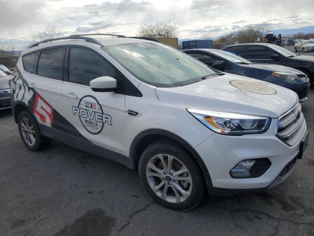 Photo 4 from auction – 2018 FORD ESCAPE SEL with VIN 1FMCU9HD1JUC80398