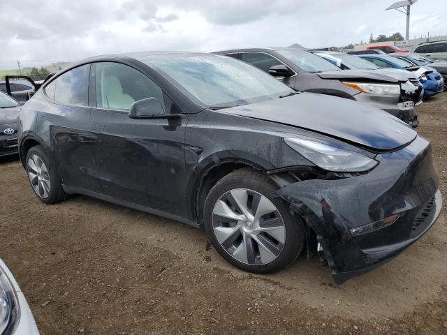 Снимка 4 от търг – 2023 TESLA MODEL Y с VIN 7SAYGDEE7PF903027