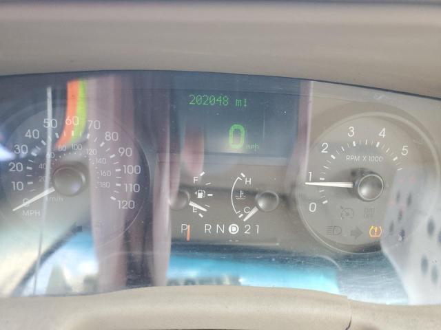 Photo 9 from auction – 2008 MERCURY GRAND MARQ with VIN 2MEFM75V08X662183