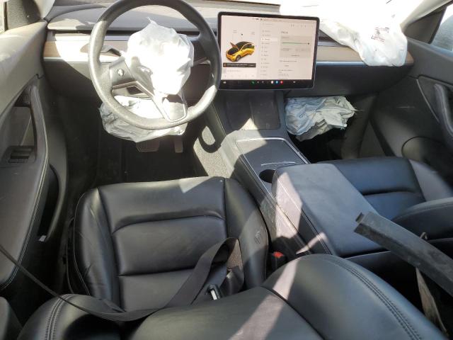 Снимка 8 от търг – 2021 TESLA MODEL Y с VIN 5YJYGAEE5MF180205