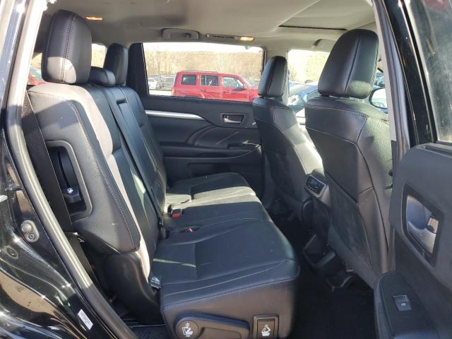 Photo 11 from auction – 2019 TOYOTA HIGHLANDER with VIN 5TDJZRFH3KS572918