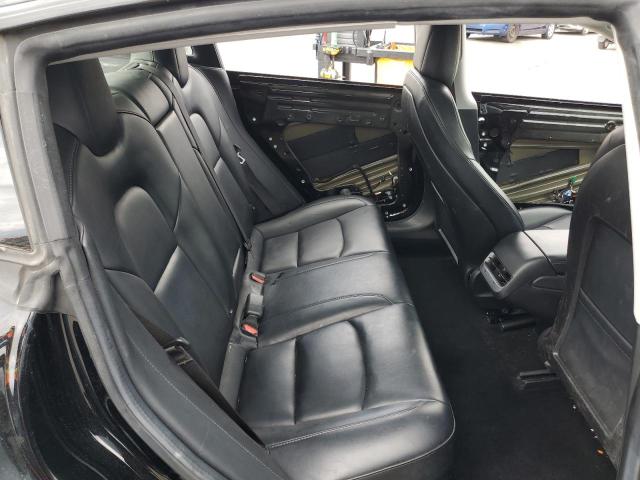 Photo 10 from auction – 2018 TESLA MODEL 3 with VIN 5YJ3E1EA0JF060420