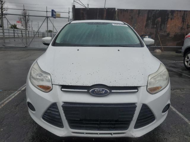 Foto 5 de la subasta – 2014 FORD FOCUS SE con VIN 1FADP3K29EL140220