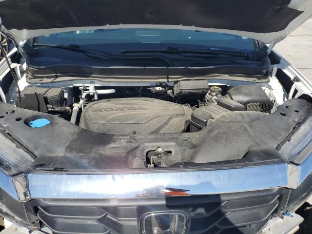 Photo 11 from auction – 2022 HONDA RIDGELINE with VIN 5FPYK3F72NB018843