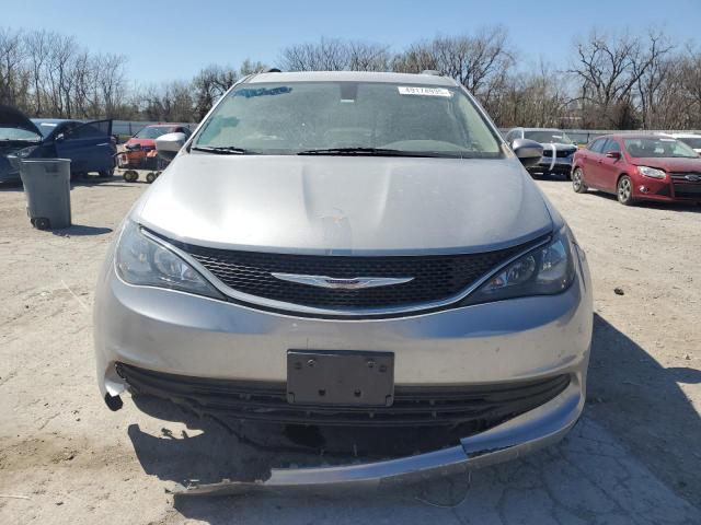 Photo 5 from auction – 2020 CHRYSLER VOYAGER LX with VIN 2C4RC1DG9LR261861
