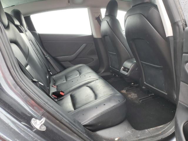 Photo 10 from auction – 2018 TESLA MODEL 3 with VIN 5YJ3E1EA6JF037109