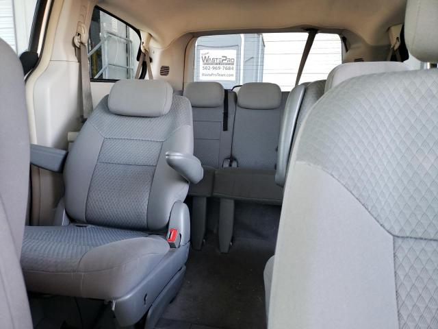 Photo 10 from auction – 2010 CHRYSLER TOWN & COU with VIN 2A4RR5D14AR461393