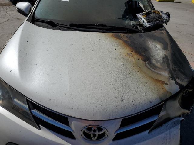 Photo 12 from auction – 2015 TOYOTA RAV4 LIMIT with VIN JTMDFREV3FD134298