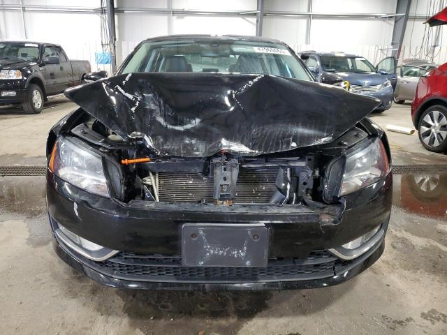 Photo 5 from auction – 2012 VOLKSWAGEN PASSAT SEL with VIN 1VWCH7A3XCC100761