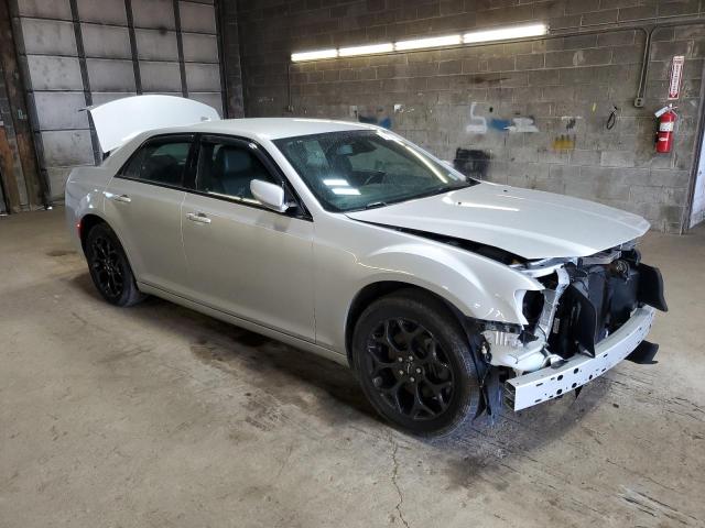 Снимка 4 от търг – 2020 CHRYSLER 300 S с VIN 2C3CCAGG6LH128552