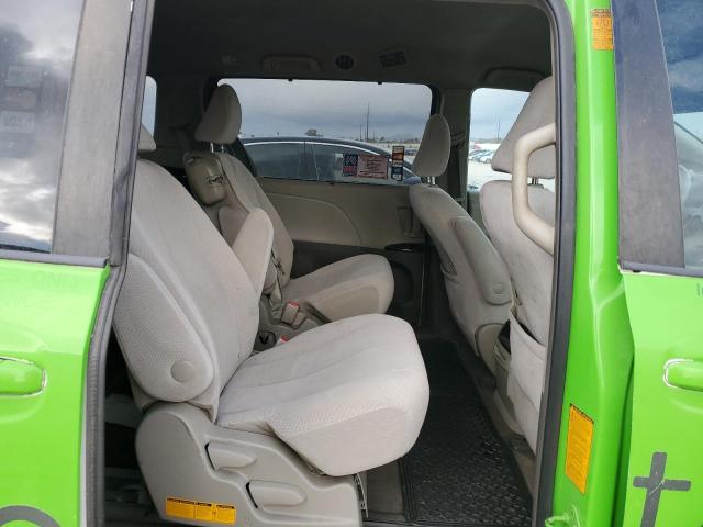 Photo 11 from auction – 2013 TOYOTA SIENNA LE with VIN 5TDKK3DC8DS286689