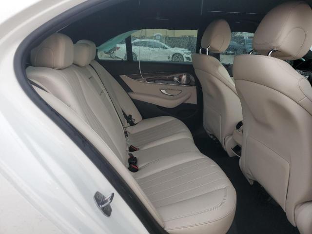Photo 10 from auction – 2017 MERCEDES-BENZ E 300 with VIN WDDZF4JB9HA023639
