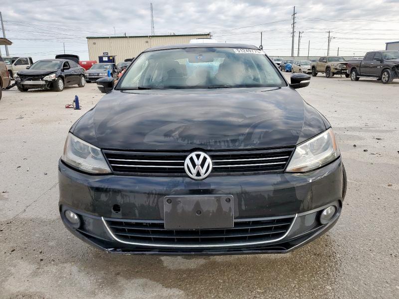 Photo 5 from auction – 2013 VOLKSWAGEN JETTA SEL with VIN 3VWLP7AJ9DM373367