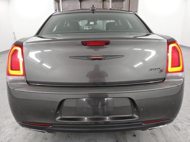 Photo 6 from auction – 2022 CHRYSLER 300 S with VIN 2C3CCABG7NH154359