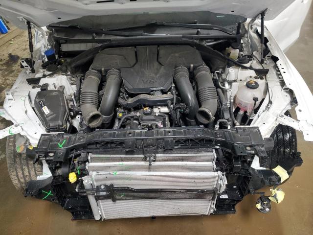 Photo 11 from auction – 2023 GENESIS GV70 BASE with VIN KMUMCDTC7PU085781