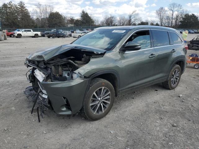 TOYOTA HIGHLANDER 2017 with VIN 5TDKZRFHXHS232145 - Photo from auction