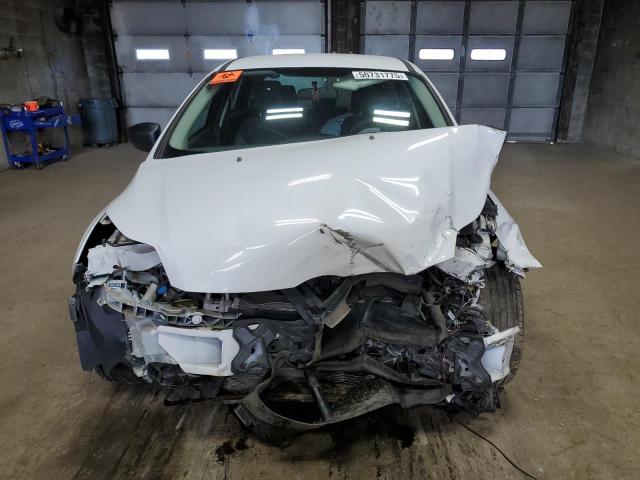 Снимка 5 от търг – 2014 FORD FOCUS S с VIN 1FADP3E2XEL112860