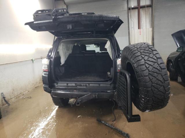 Photo 6 from auction – 2020 TOYOTA 4RUNNER SR with VIN JTEBU5JR3L5815481