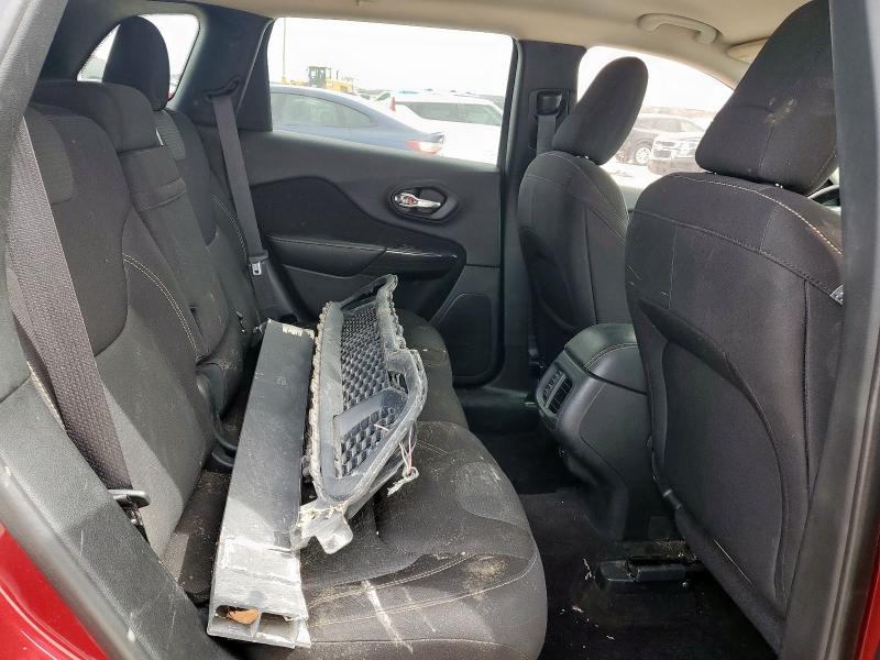 Photo 11 from auction – 2017 JEEP CHEROKEE L with VIN 1C4PJLCB2HW559701